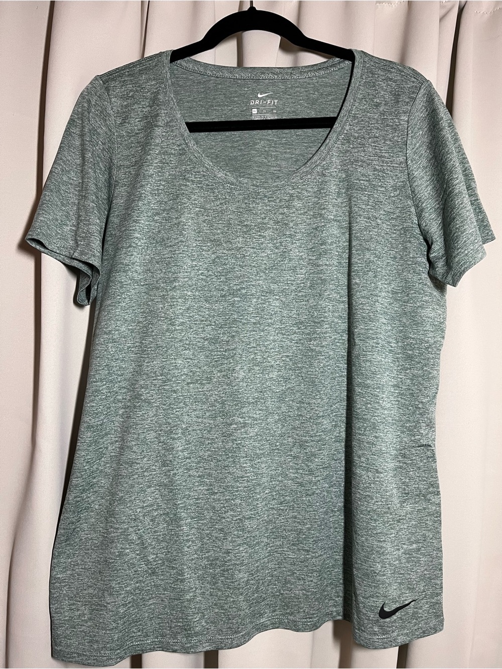 Nike Dri-FIT Heathered Sage Short Sleeve Tee